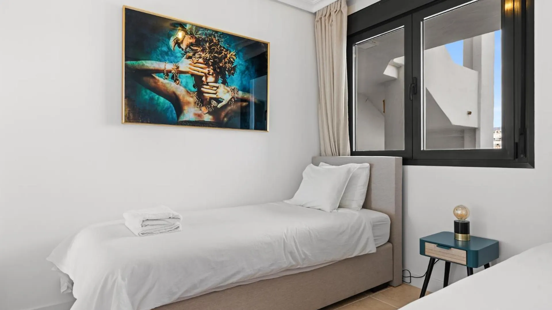 Sunset Golf Apartment Estepona