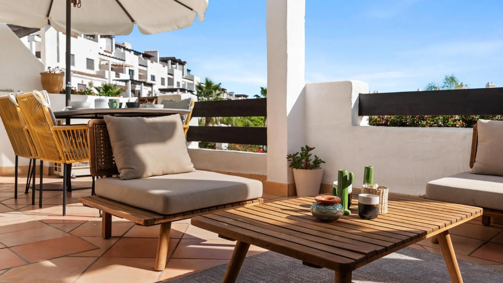 Sunset Golf Apartment Estepona