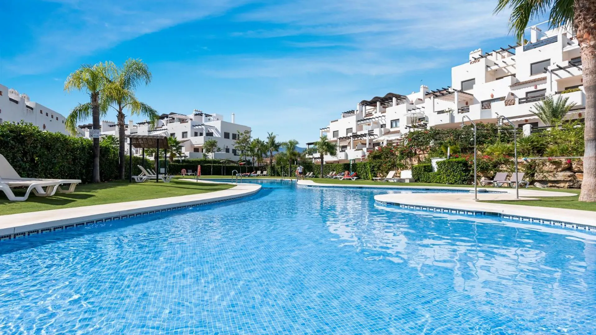 Sunset Golf Apartment Estepona