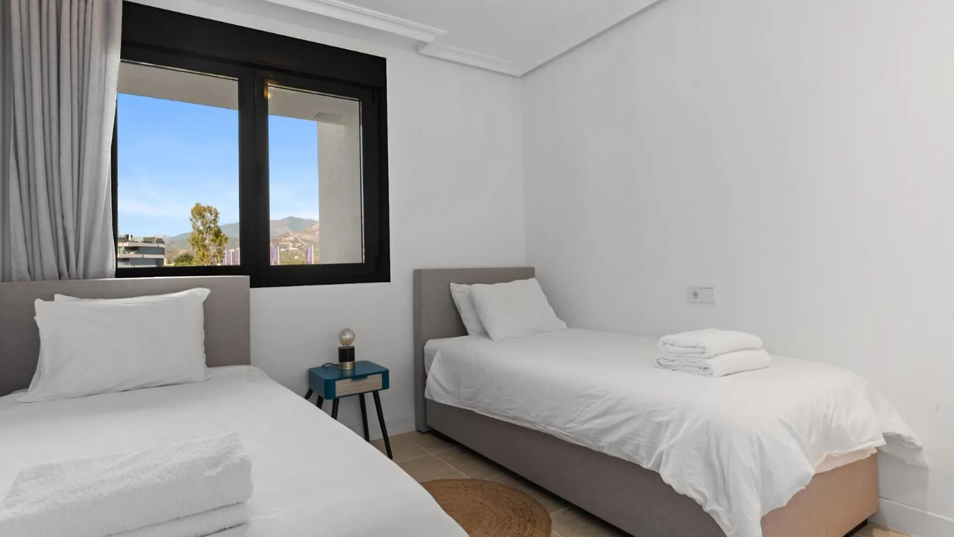 Sunset Golf Apartment Estepona Spain