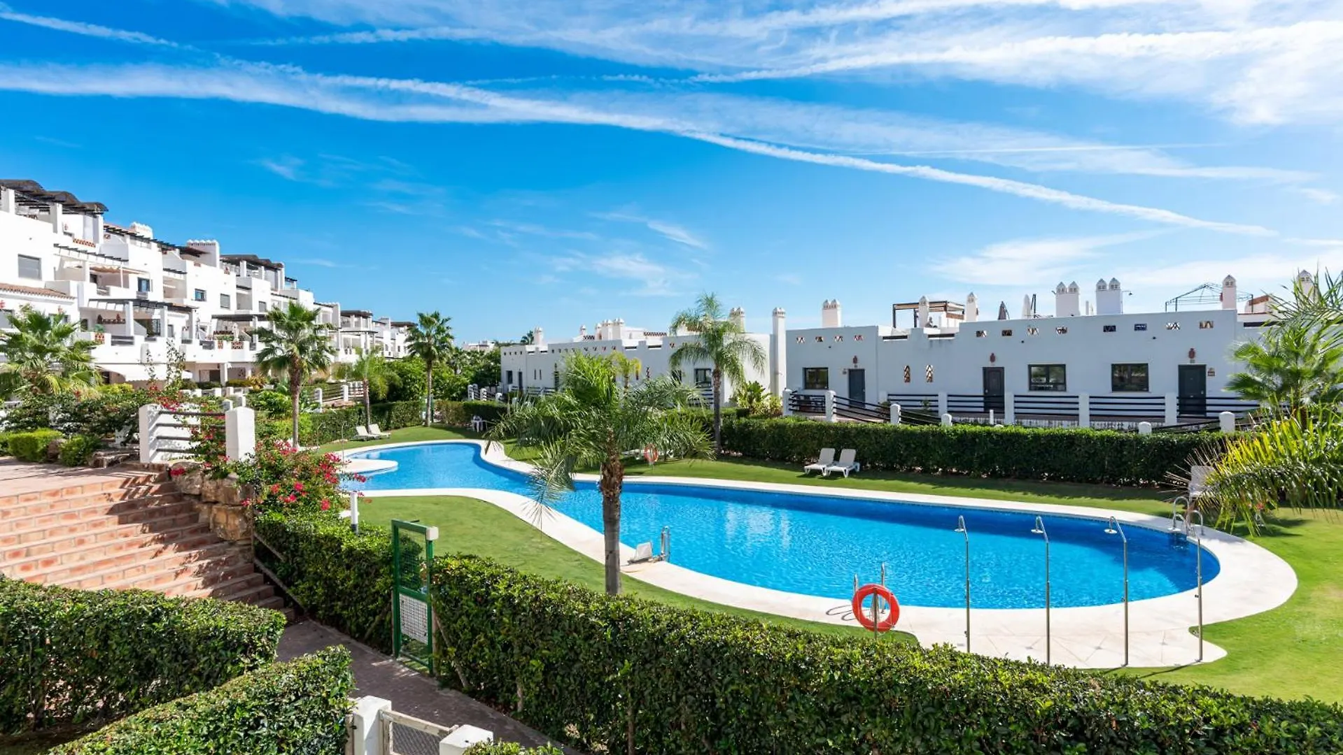Sunset Golf Apartment Estepona Spanien